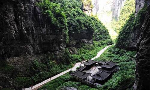 重庆武隆旅游攻略三日游费用多少钱,武隆三日游最佳路线