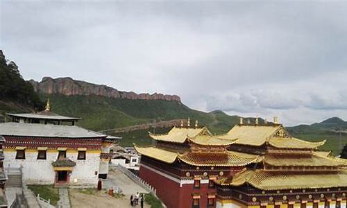 郎木寺旅游景点介绍_郎木寺旅游攻略必玩的景点