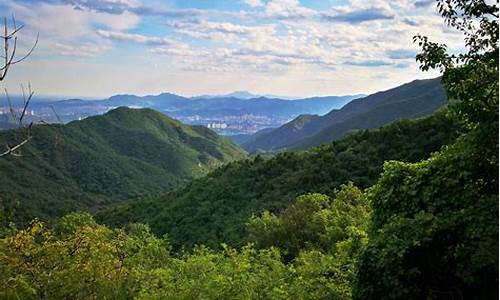 北京西山森林公园无名英雄纪念广场_北京西山无名英雄广场名单